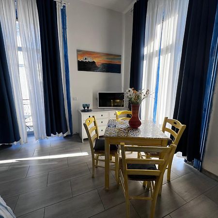 Napoli Da Vivere Suites Giudecca Exterior foto